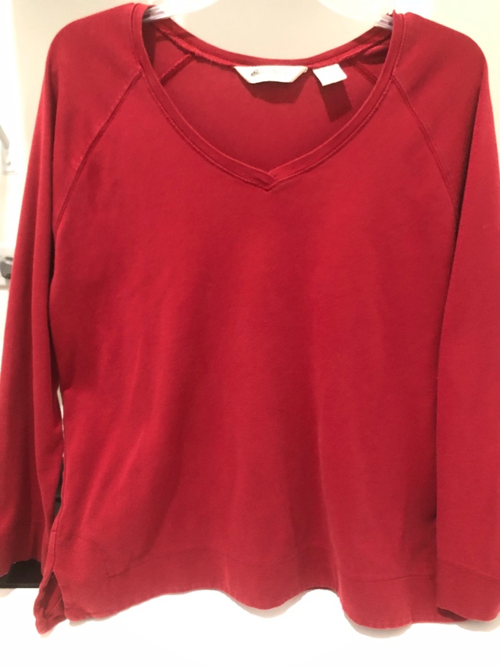 RED V‎ NECK 3/4 SLEEVE TSHIRT EDDIE BAUER SZ PETITE LARGE